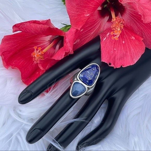 NWT Kendra Scott Margot Vintage Silver Navy Stone & Glass Cocktail Ring - Picture 2 of 11